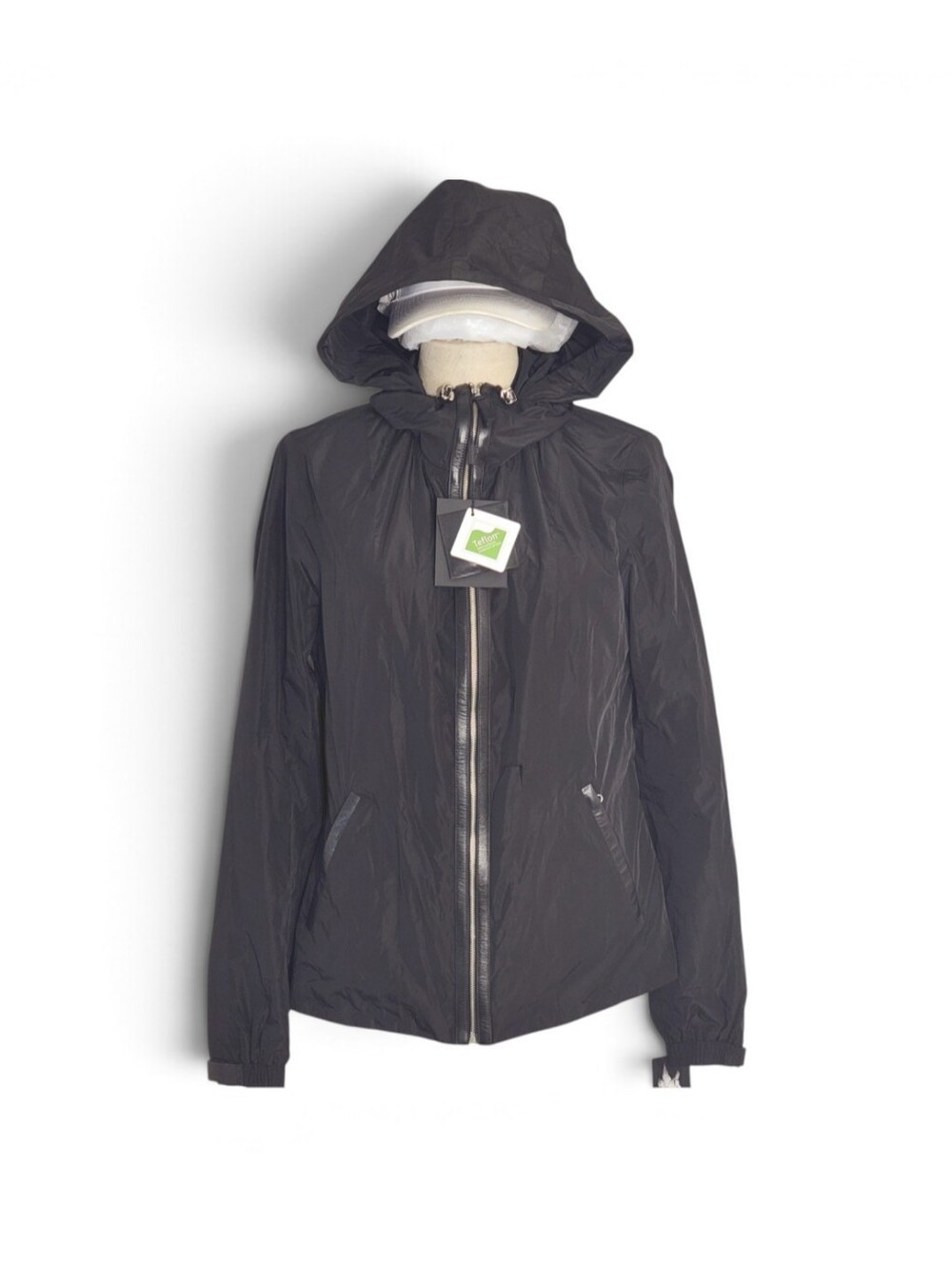 NWT Mackage Yazmeen-SP Black Nylon Hooded Jacket Size M READ